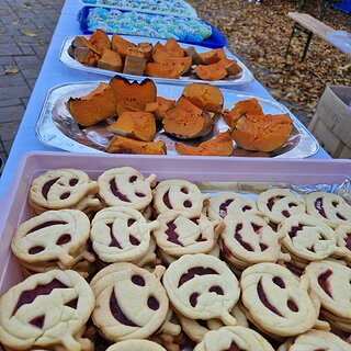 b8134df1-86e6-43f3-bdf6-d4e3a943e278