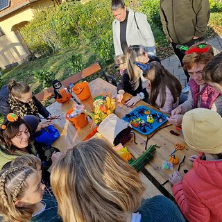 ea8501a8-19e2-4143-a2ab-df3c8d2b571b