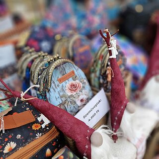 1a761792-9ac1-4c72-b8a6-74951586a5c4