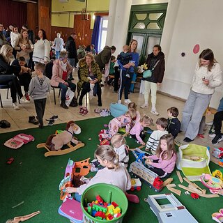 9e02d697-8ae4-4253-a433-ff736fed4280