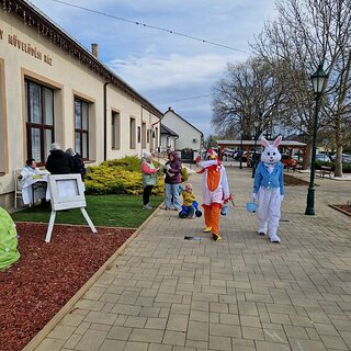 57dbb16d-7907-45ee-85c0-ce161a9fa86d