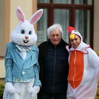 65f3a78c-78b5-478c-b046-beba929c2d8c