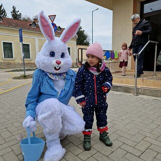 bf51915e-1ed6-4102-8390-7d65575077ed