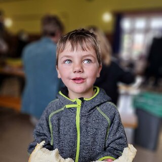 c260ecb2-b1b2-4d76-b215-42cfa2b4248d (1)